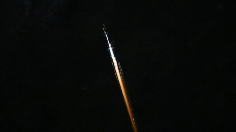 ‘It was quite a light show!’ NASA astronaut spies dramatic fireball from the International Space Station (photos)