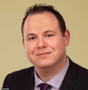 Bumbling surgeon who ‘killed patient by removing WRONG organ’ offers excuse for horrendous mistake