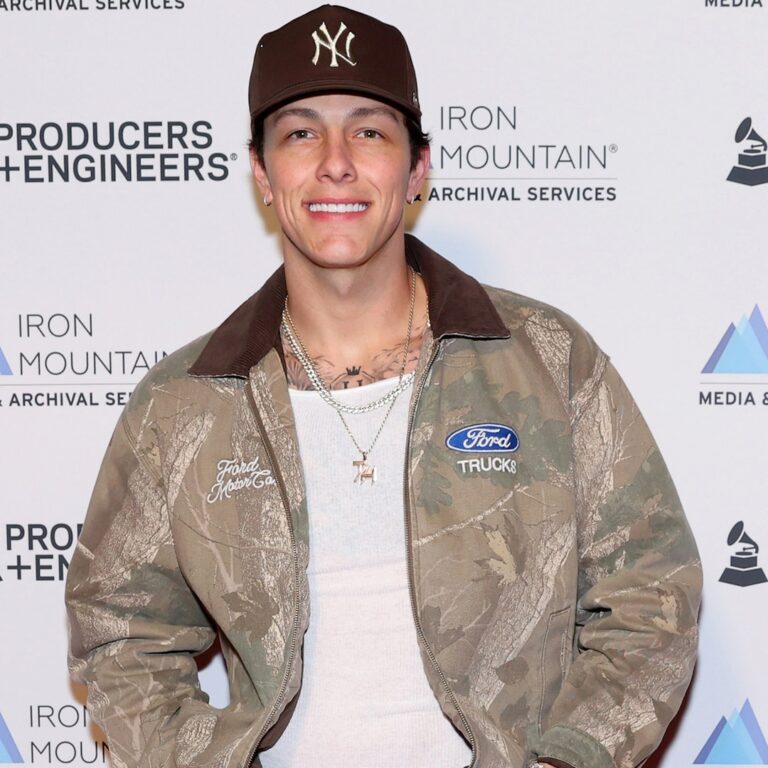 Tayler Holder Cancels Tour, Focusing on Mental Health