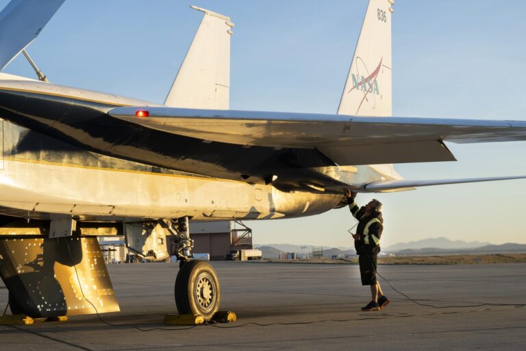 Keeping NASA Flying: Ground Crews Ensure Aircraft Readiness