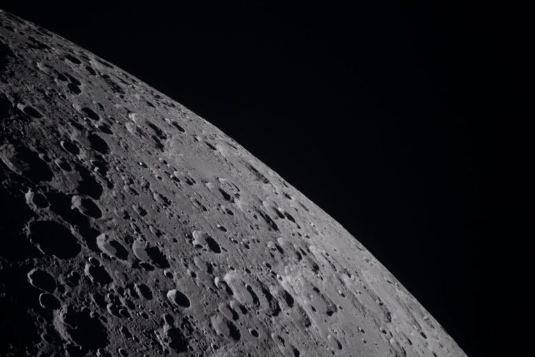 NASA just dropped more than 12,000 Artemis II photos—here’s how to see them