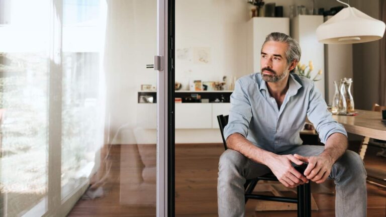 How could a SIPP provide an extra £1,000 per month on top of a State Pension?