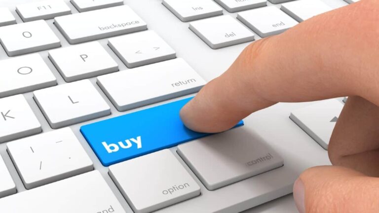 Is this a brilliant opportunity to buy Lloyds shares? Read this