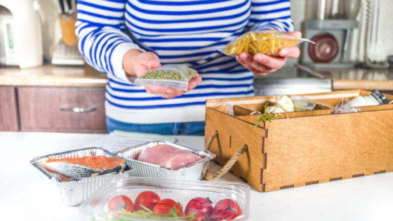 10 Effective Ways to Save on Subscription Services