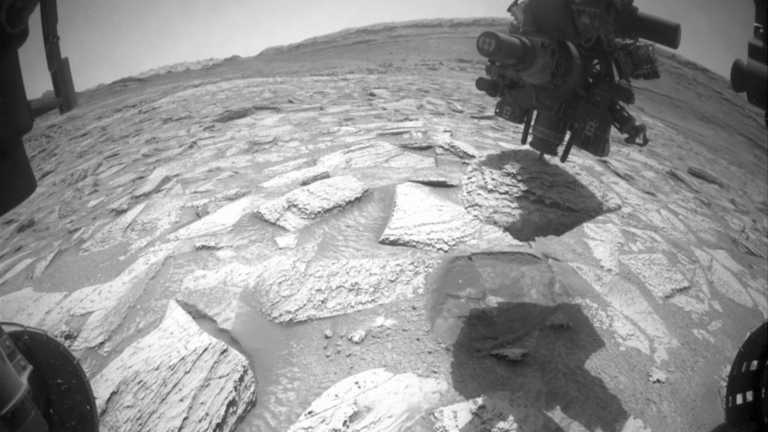 A 29-pound Mars rock held NASA’s Curiosity rover hostage for 6 days
