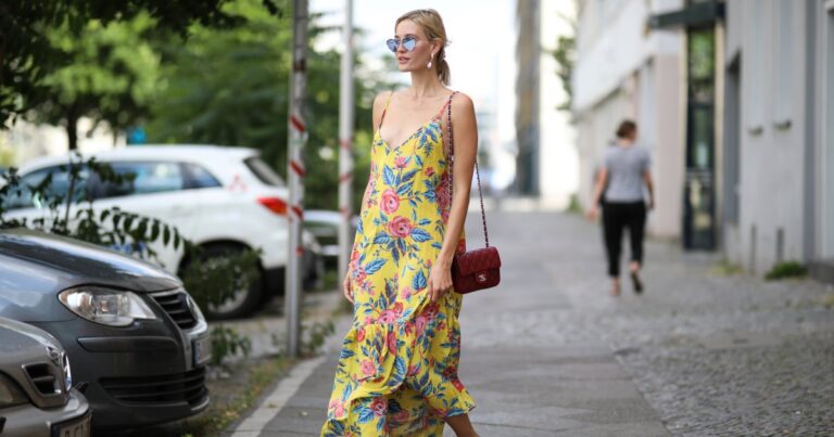 These 17 Loose and Colorful Sundresses Are the Easiest Outfit