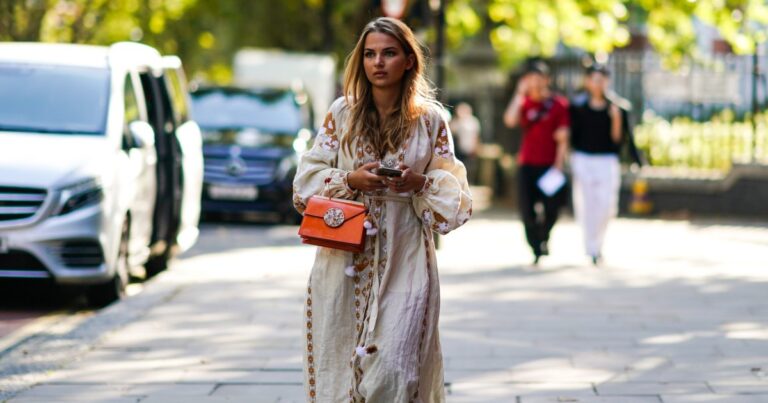 Amsterdam Cool Girls Wear These Casual Dress Styles, From $15