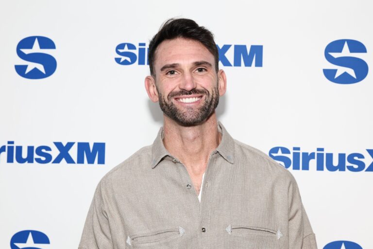 Carl Radke Blasts Amanda Batula-West Wilson PDA on Latest ‘Summer House’ Episode