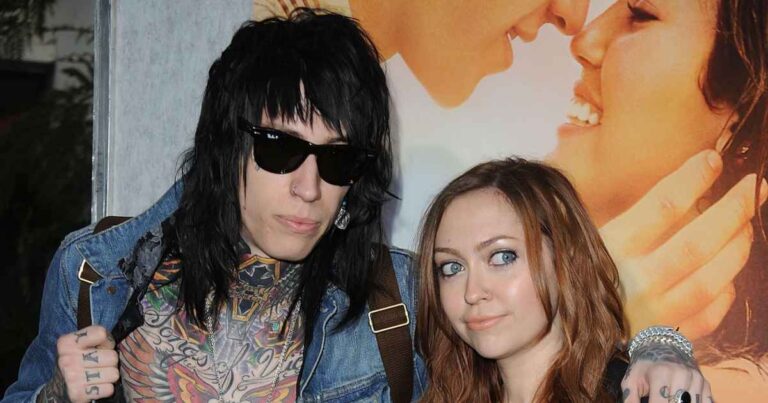 Trace Cyrus Slams Sister Brandi for Her ‘Mold Infested’ Home