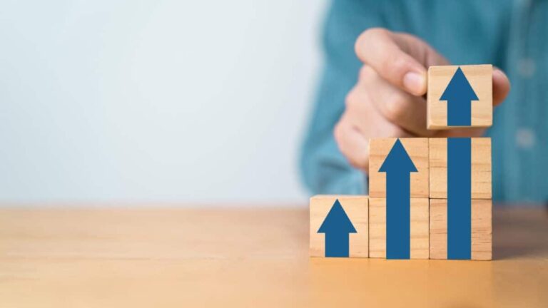 £2k in this FTSE 250 stock could pay £938 in annual second income