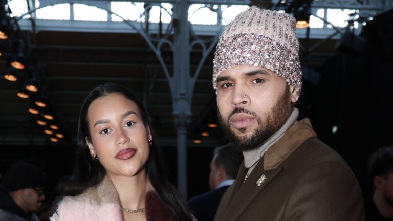 Affection For Jada Wallace At Boxing Match (Video)