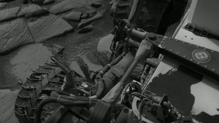Here’s what 6 years of driving on Mars did to the wheels on NASA’s Curiosity rover (video)