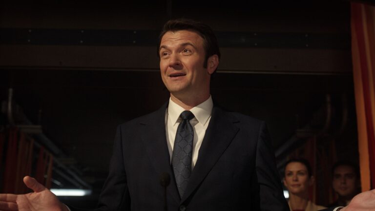 ‘For All Mankind’s’ Costa Ronin on ruling Mars, honoring cosmonaut history, and learning to tie his tie (interview)