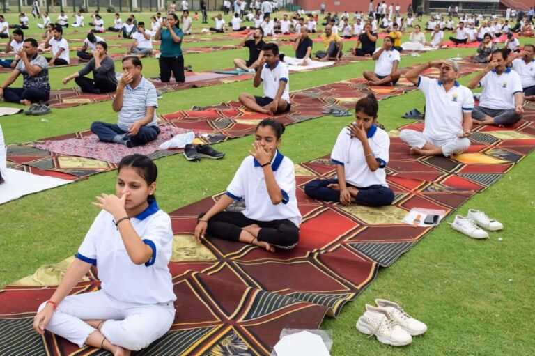 Slow breathing can calm the mind without any need for mindfulness