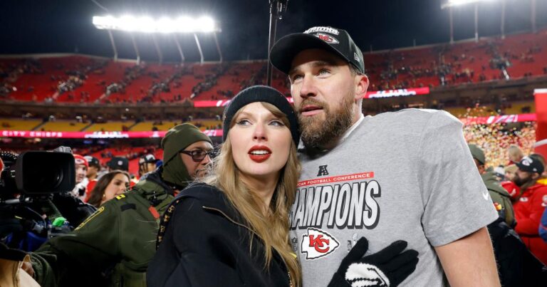 Taylor Swift, Travis Kelce Seen in New York City Before MDW