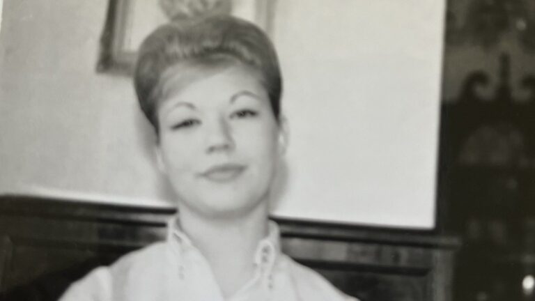 Audrey Beth Davis Dies: Entertainment Publicist Was 82