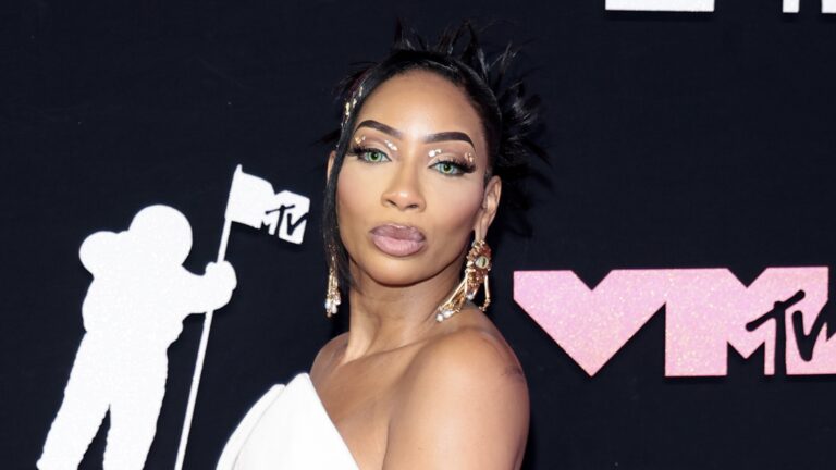 Goes OFF, Tommie Lee Reacts To 30-Inch Wig