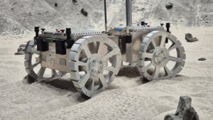 Watch this bio-inspired Mars rover concept ‘swim’ through sand on curved wheels (video)
