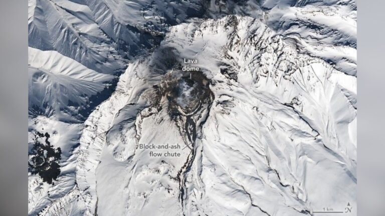 Satellites spy one of Russia’s most active volcanoes melting snow from the inside out
