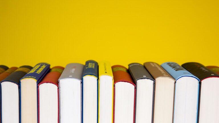 15 sci-fi books you absolutely have to read before you die