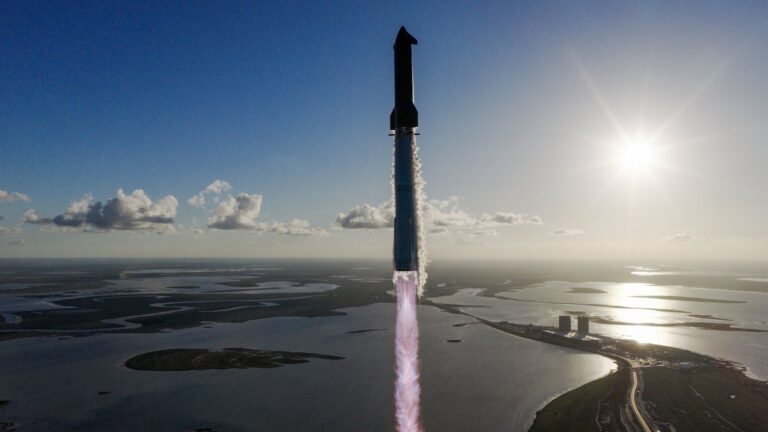 How to watch SpaceX launch its 1st Starship V3 megarocket on May 22
