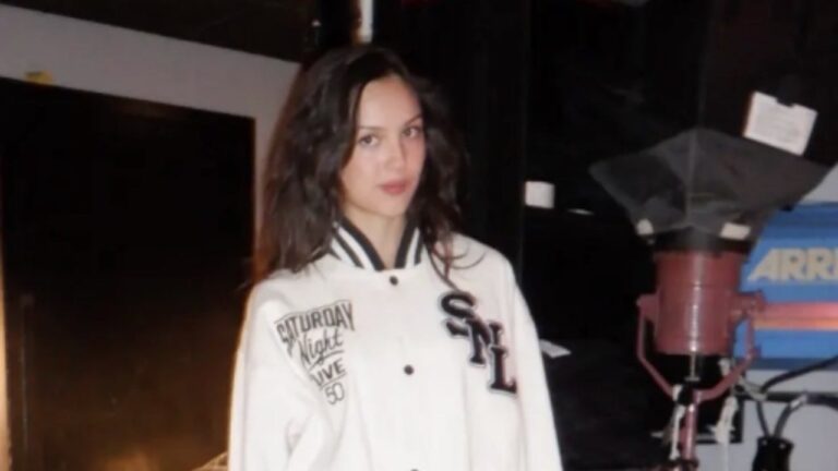 Star Sightings: Olivia Rodrigo Wears a ‘Saturday Night Live’ Jacket, Emily Ratajkowski Shops in New York City