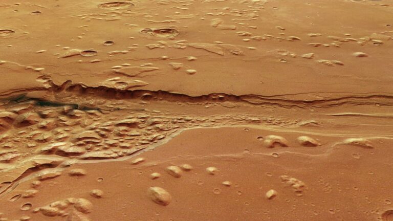 Mars orbiter captures striking images of ‘chaos and craters’ carved by ancient floods
