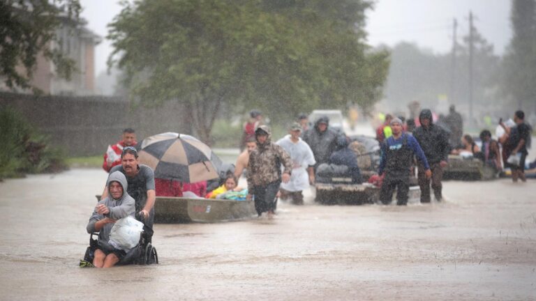 Climate change is supercharging hurricane rainfall, contributing to deadly floods » Yale Climate Connections