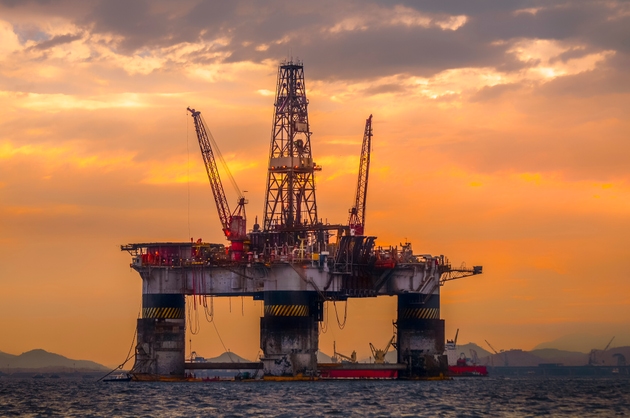 Petrobras leads, BP lags: The top 10 foreign energy stocks by Quant rating (IXC:NYSEARCA)