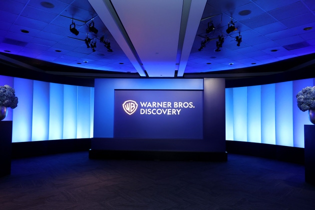 Senators want FCC review of foreign ownership in Warner/Paramount deal