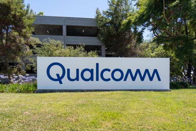 Qualcomm valuation under scrutiny as recent gains reverse