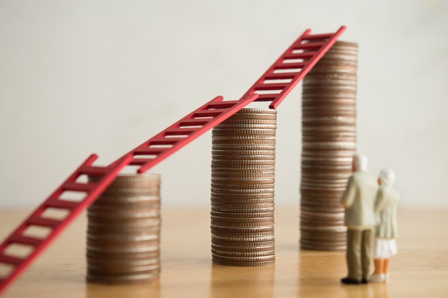 Surging bank lending could rekindle inflation risks, SocGen's Albert Edwards warns