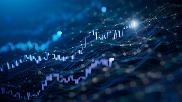 Hedge funds dump info tech for the second week as de-risking accelerates