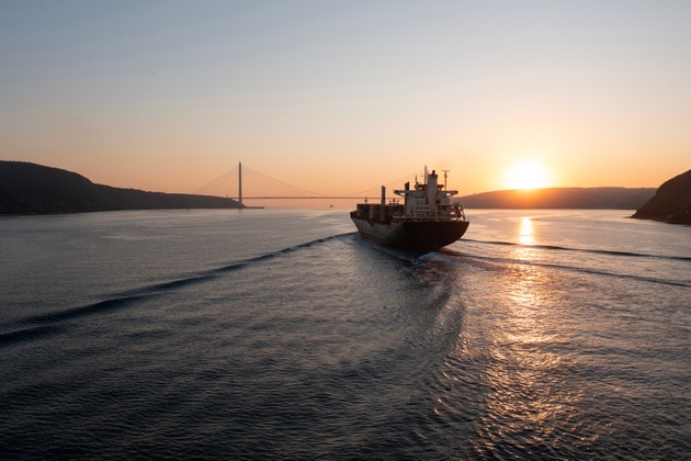 U.S., Iran are said to agree in principle to reopen Strait of Hormuz