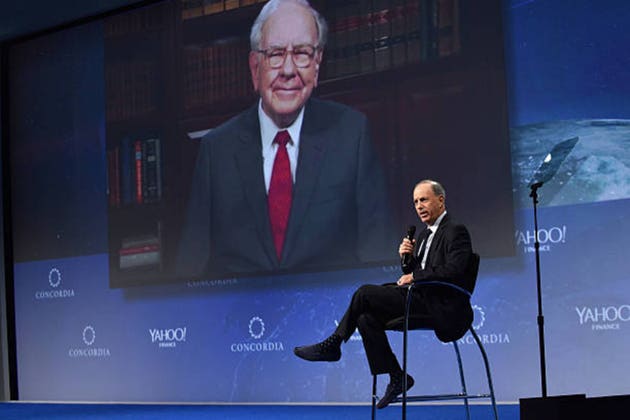 Quant ratings on Berkshire Hathaway's top holdings: AAPL, AXP, KO, BAC