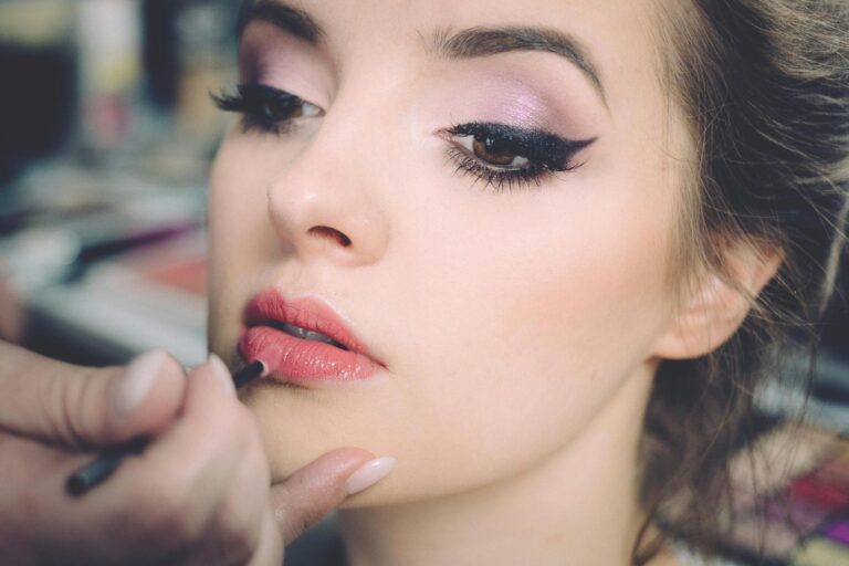 Why We Should Celebrate the Art of Beauty in Make-up