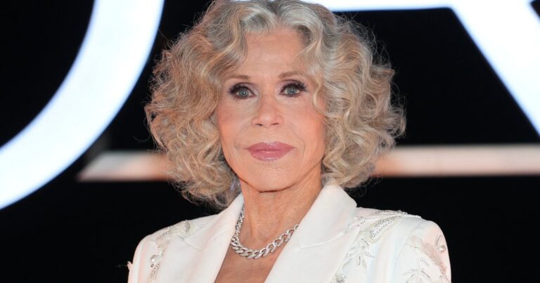 Jane Fonda’s $22 Foundation Is a “Masterpiece” for Mature Skin