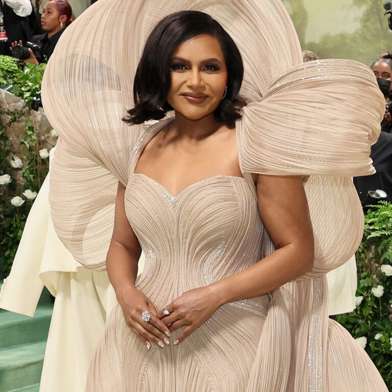Inside Mindy Kaling’s Weight Loss, Body Transformation, Health Journey