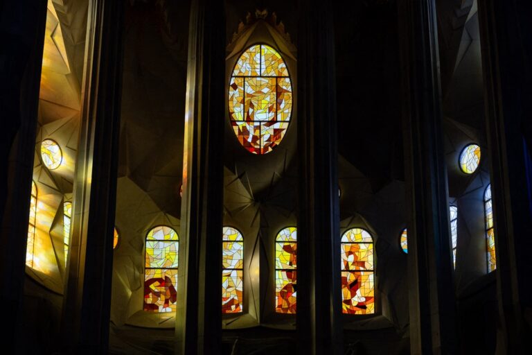 Anthropic asks religious thinkers to help shape Claude as pope warns about AI