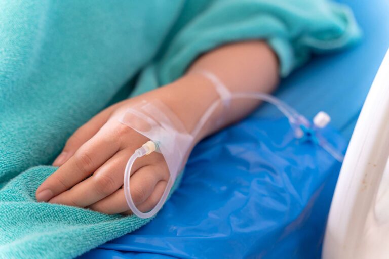 Woman’s Scary Symptoms Were Dismissed by Her Doctors for Years. Then She Researched Her Genealogy, and Everything Made Sense