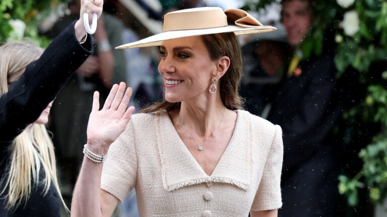 Kate Middleton Runs Into Famous Ex at Royal Wedding: Awkward?