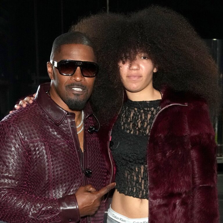 Jamie Foxx, Daughter Anelise Bishop Duet for Kehlani