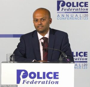 Head of police federation sacked amid ongoing corruption and fraud probe