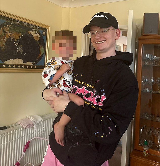 Family of British father who is being ‘tortured’ in UAE prison ‘still don’t know why he is being detained’ seven months after his arrest – as sister reveals she found out her sibling was in jail when she saw his location on Snapchat