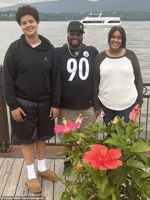 Heartbreak for New York cop after his teenage children are killed in house fire while he was on duty
