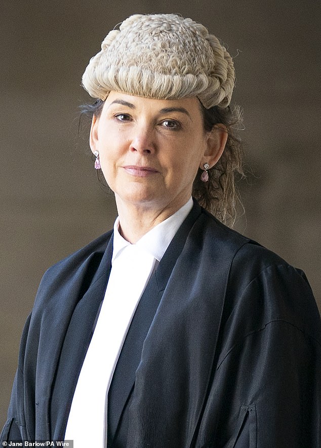 Crown Office advises ministers to avoid Peter Murrell comment before sentence