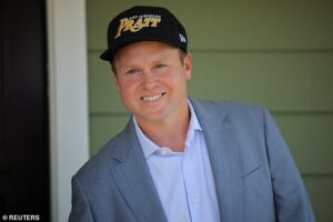 Spencer Pratt storms into second place in LA mayor race as Republican reality star threatens to extend bitter campaign