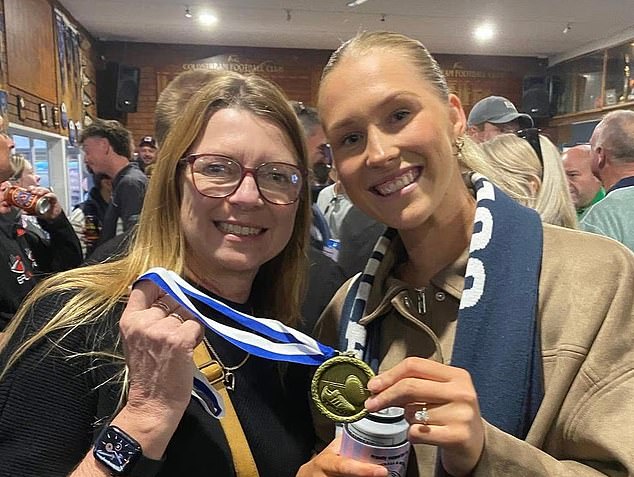 How a mother and daughter saved a footy umpire who suffered heart attack in the middle of match