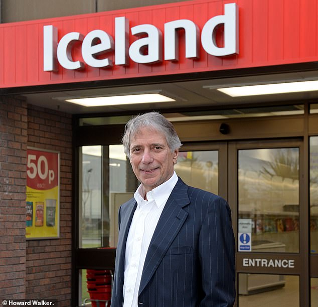 Iceland founder blasts ‘two-tier policing’ after officers rushed to store when suspicious customer falsely accused staff of racism – yet they ignore violent shoplifters