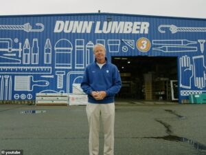 Business owner resorts to hanging massive banner in woke Seattle to dissuade men from soliciting sex outside of his store as open air drugs and crime run rampant